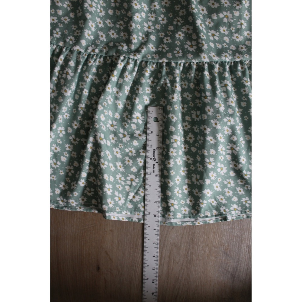 Sage Green Daisy Floral Tiered Maxi Dress Square Neck Tie Back Cutout Boho - Picture 6 of 7